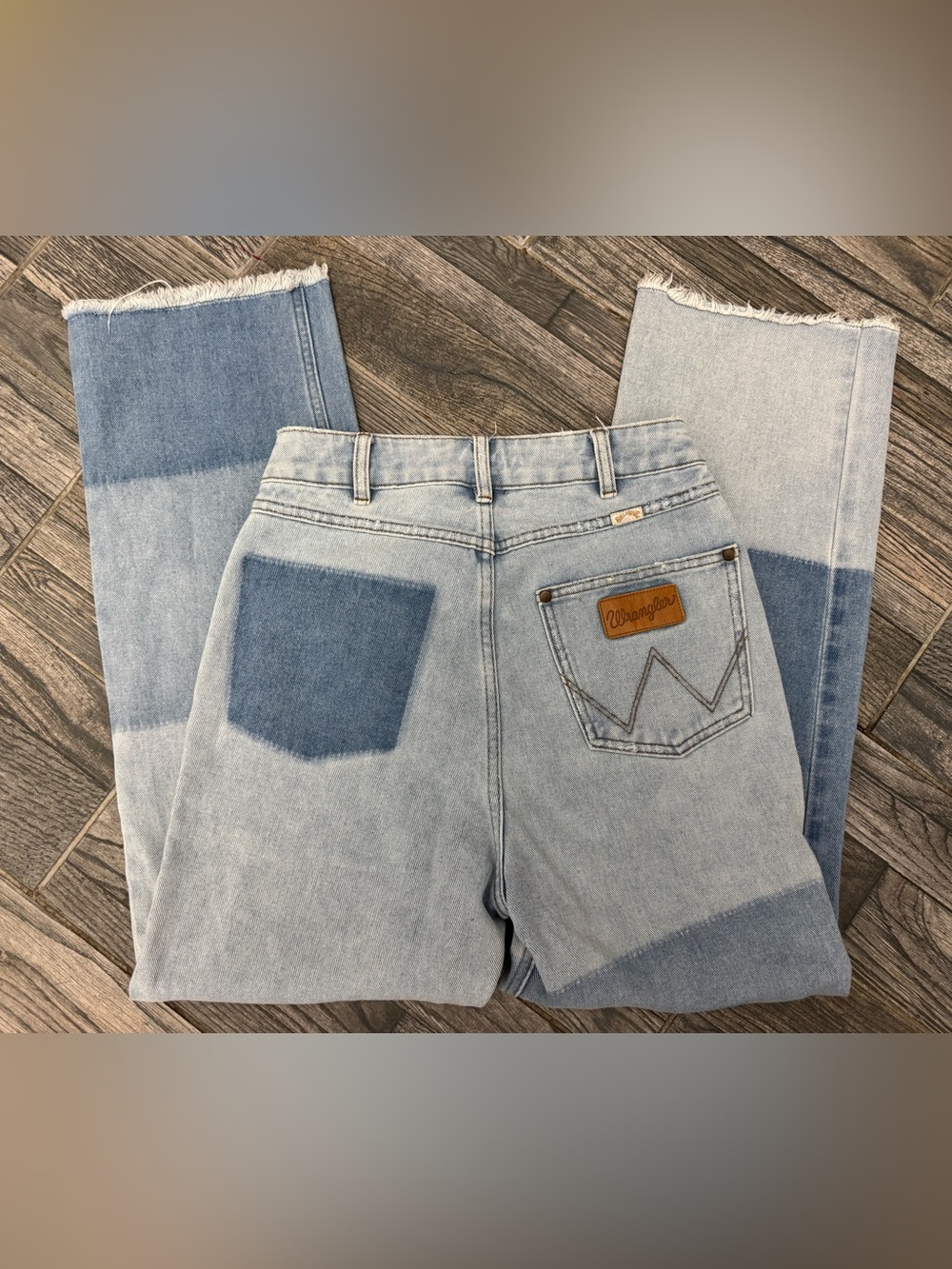 Wrangler x Billabong Women’s Patchwork Colorblock Jeans – Size 26